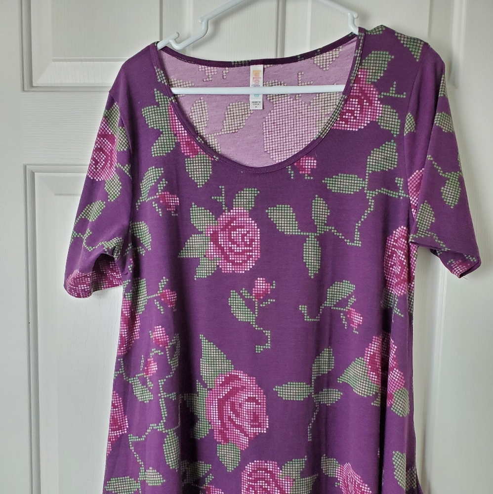 Lularoe Perfect T Size Medium